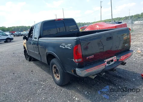 2001 Ford F-150 Lariat/Xl/Xlt z USA, uszkodzony, nr VIN 1FTRX18L51NA38125